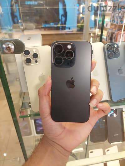 آبل - آيفون 15 برو