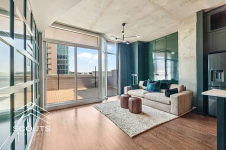 Apartment for sale in a prime location within the "Golden Square" area of ​​the Fifth Settlement—specifically in The Icon compound, next to Hyde Park