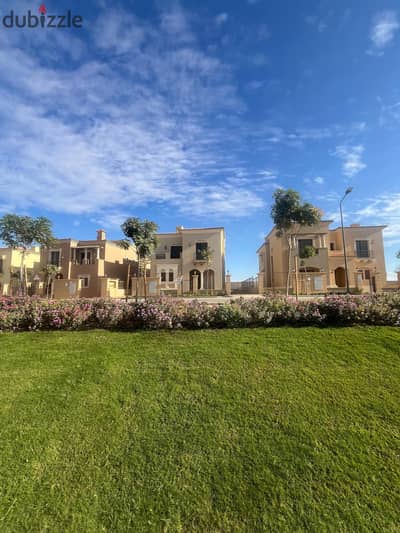 Twinhouse for sale in City Gate With Zero over for fast selling