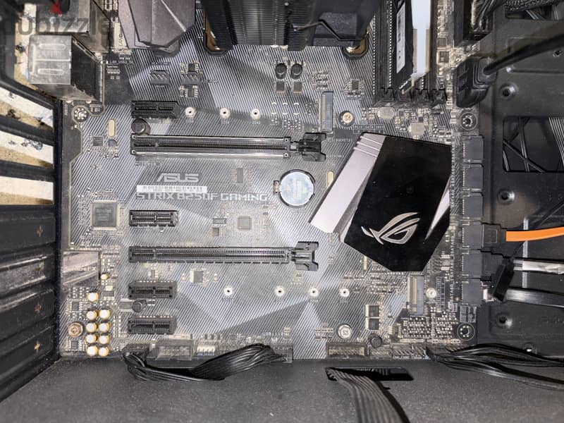 Bundle : Asus strix b250f , Intel i7 7700K , SSD 2