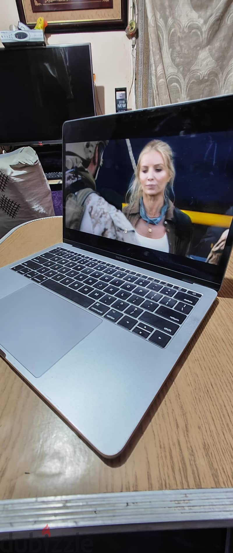 MacBook Pro 2017 – 13 Inch 1