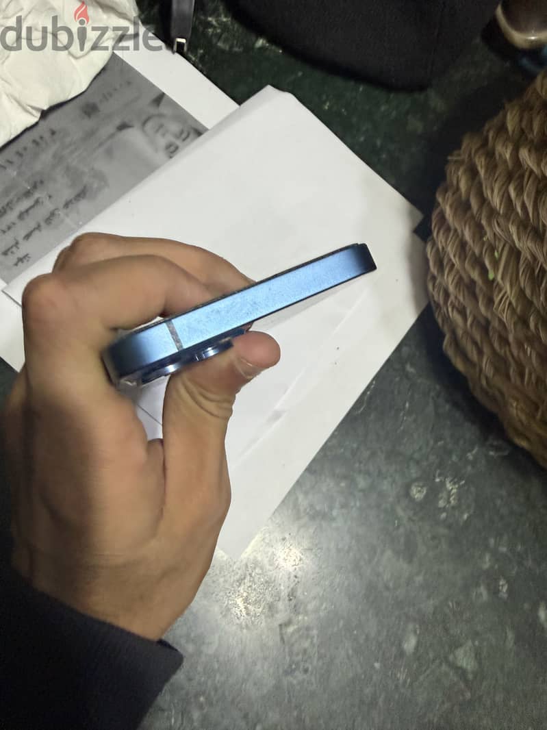 Apple - iPhone 13 5