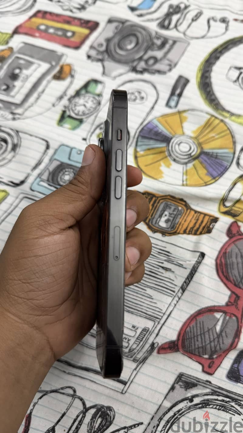 Apple - iPhone 14 Pro 3