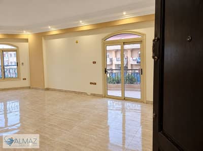 A distinctive, unfurnished 320-square-meter apartment for rent in the Second District (Villas Zone) of New Cairo’s Fifth Settlement.
