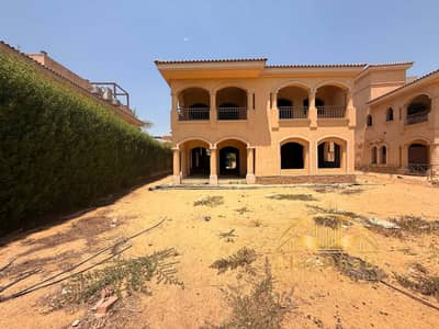 فرصة مميزة لامتلاك فيلا F راقية بموقع متميز في مدينتي VG2