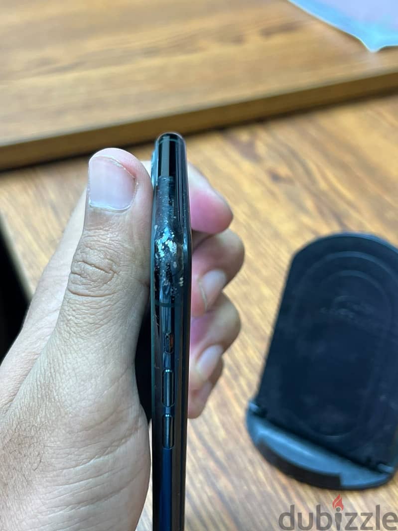Apple - iPhone 11 Pro 2