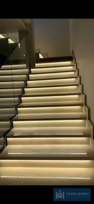Duolex Roof 240m-Ultra Super Lux-Ready To Move In Palm Hills VGK New Cairo