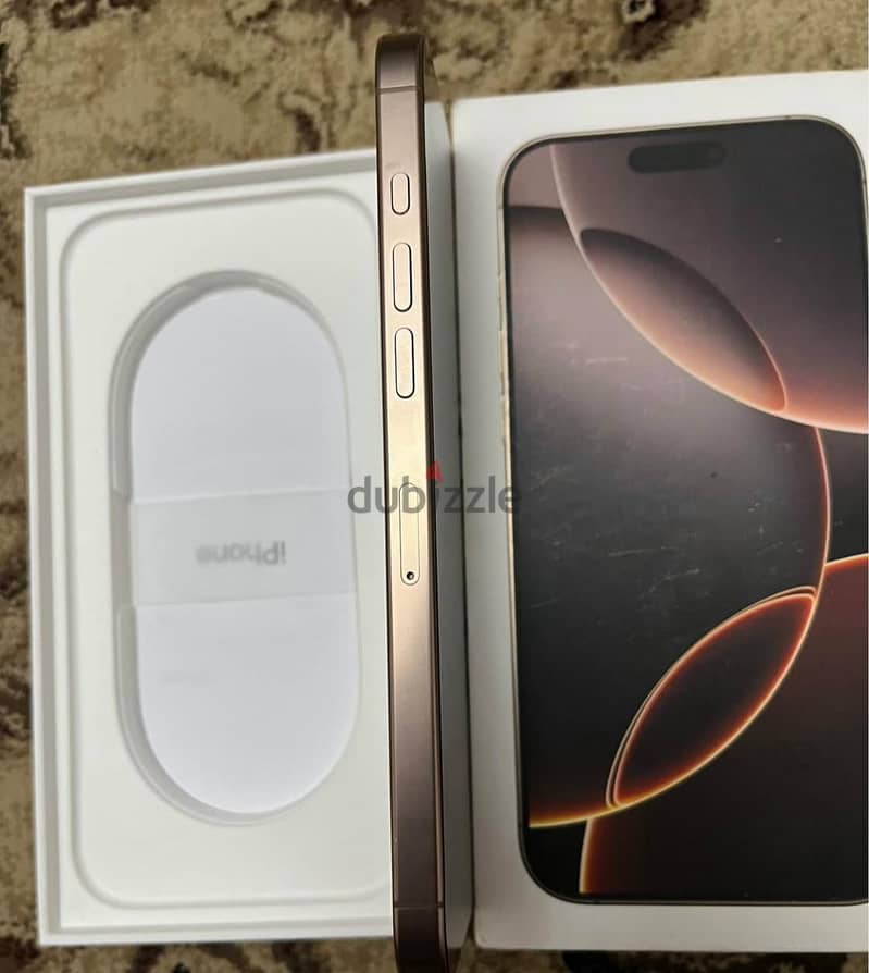 Apple - iPhone 16 Pro Max (Desert Titanium) ZA 5
