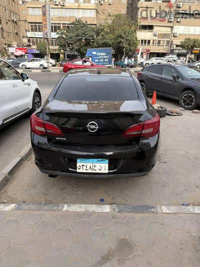 أوبل أسترا 2020