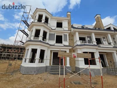 Lowest price Townhouse  for resale in Mountain View Chill Out Park
