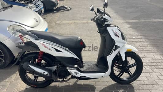 SYM SR200