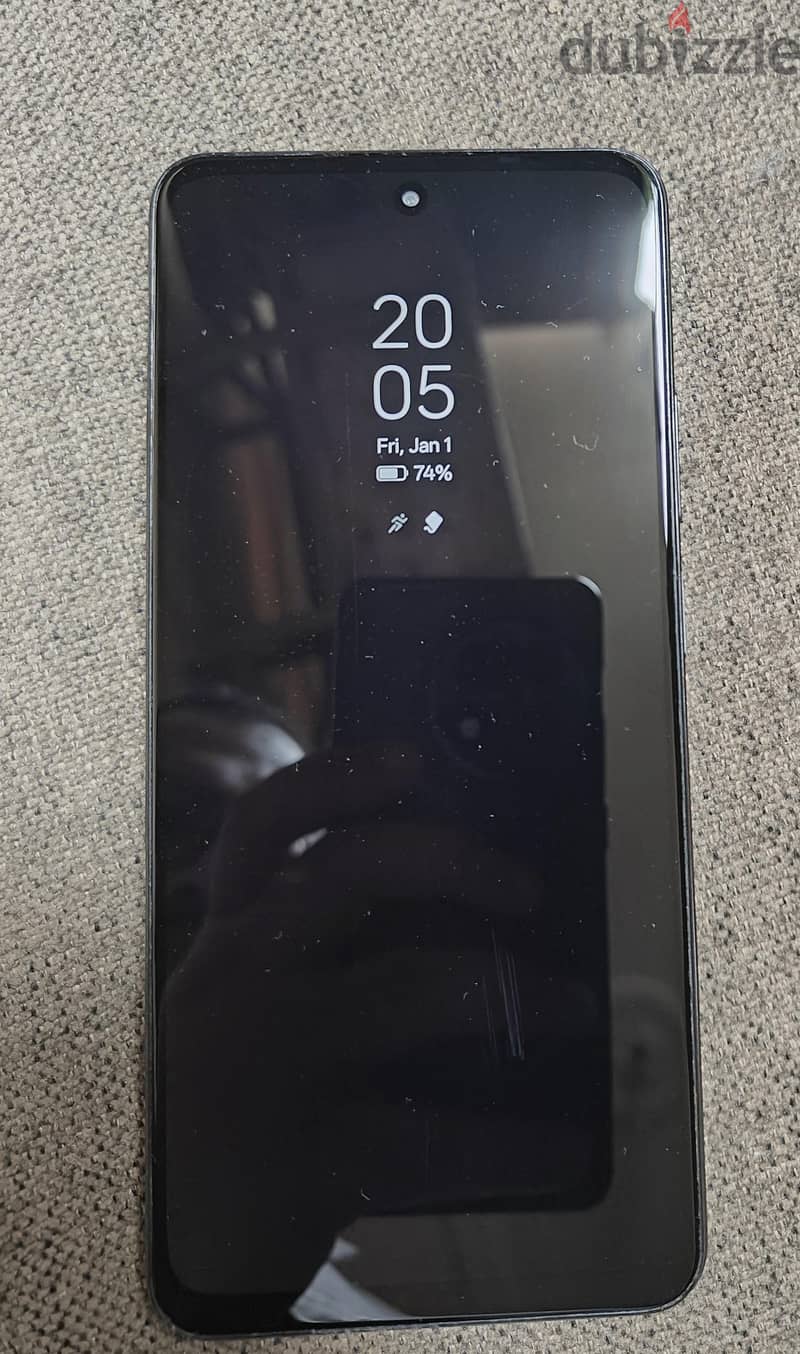 Realme C75 1
