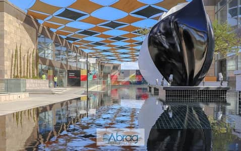 محل ارضى 98 م ايجار متشطب مول واك اوف كايرو بيفرلى هيلز سوديك الشيخ زايد