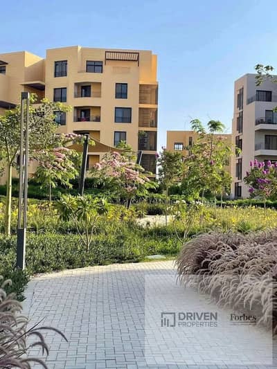 شقة 117م بأقل من سعر السوق للبيع في او ويست كور 6 أكتوبر طريق الواحات      O West The Core 6th of October Orascom Al Wahat Road