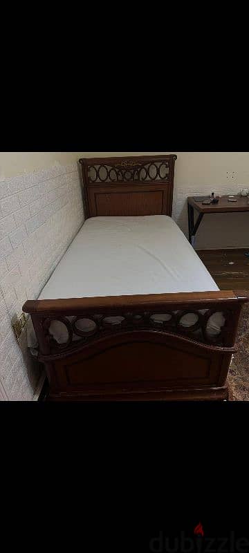 اتنين سرير للبيع