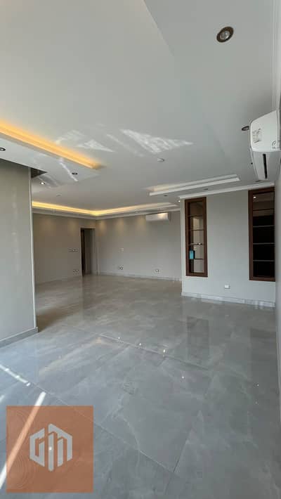 Semi-Furnished Apartment for Rent in Eastown