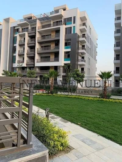Last studio for sale in The Icon Gardens compound, Fifth Settlement (near AUC); down payment of 612,000  .