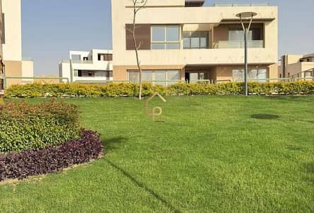 فيلا مستقلة للإيجار بكمبوند بالم هيلز ذا كروان