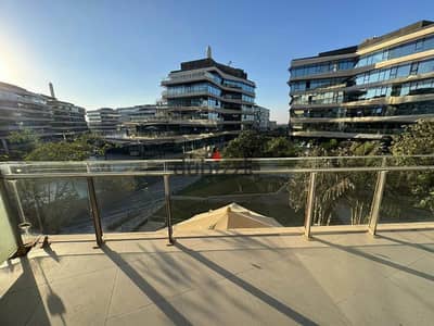 Office Ready to move  in Beverly hills