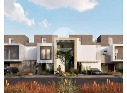 Lowest price Fully finished Ready to move downpayment and installments Town house for sale in Zed east Ora New Cairo