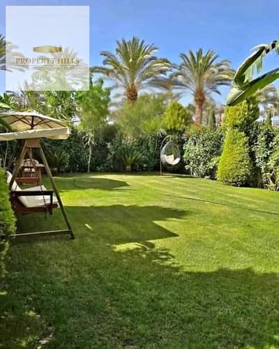 Without a down payment, a villa in the Fifth Settlement, 339 meters, a high-level compound with only villas, a view of the landscape in the Golden Square, next to the American University.