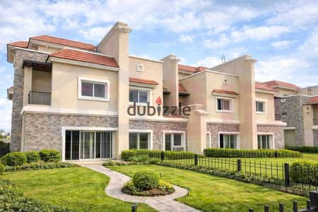Resale townhouse in Sawary (Lake View), ready for immediate handover, featuring a swimming pool and an elevator.