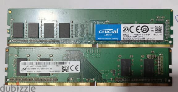 رامات ٤ جيجا DDR4 بحاله ممتازه وسعر لقطة