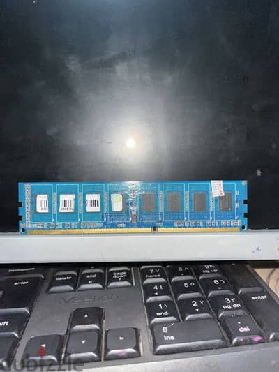 رام 4 ddr3 حاله ممتازه