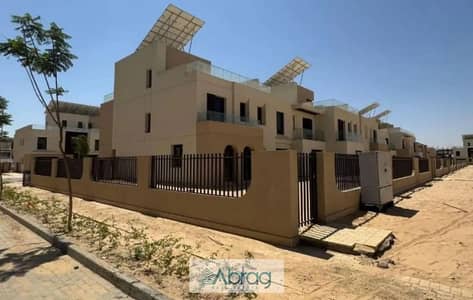 Townhouse Ready for Immediate Delivery at VYE SODIC – 10% Down Payment