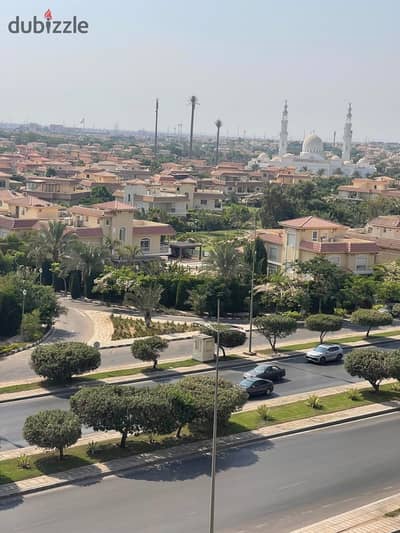 320 sqm Apartment for Sale in Madinaty B3