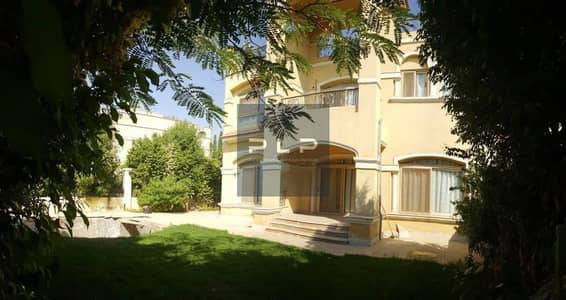Townhouse for Resale in Fountain Park Compound – New Cairo ready to move Townhouse for Resale in Fountain Park Compound – New Cairo ready to move