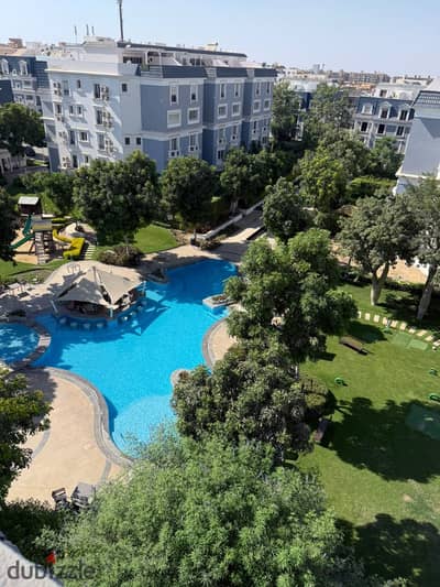 Penthouse for sale in Mountain View Executive Compound ultra super lux finishing Located on South 90th Street near Mivida in the Fifth Settlement