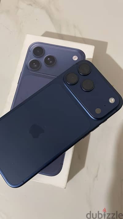 Apple - iPhone 17 Pro Max