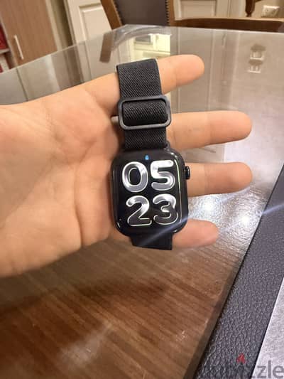 Apple Watch 46mm بطارية 100% – استخدام شهرين بحالة ممتاز
