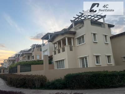 تاون هاوس استلام فوري للبيع في كمبوند هايد بارك - التجمع الخامس –  Hyde Park New Cairo