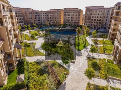 شقة مفروشة بالكامل للإيجار فيو بوول في كمباوند 90 أفينيو بالقرب من الجامعة الامريكية بالقاهرة، التجمع الخامس - القاهرة الجديدة