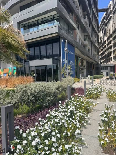 شقة واسعة 165 متر بثلاث غرف نوم وإطلالة مفتوحة في Orouba Skyline