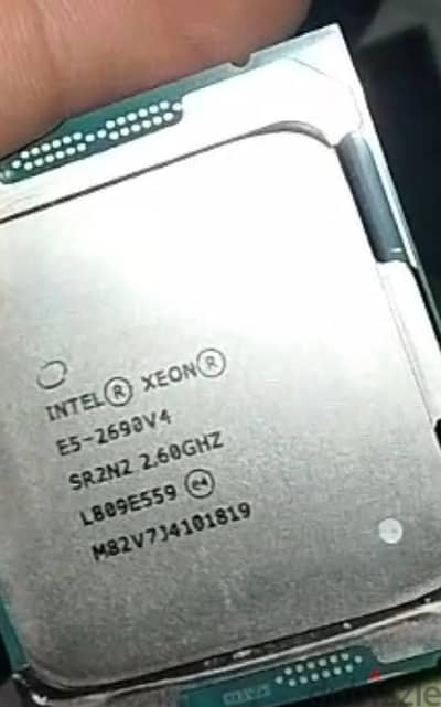 2 prossior  2690 V4 for sell like new