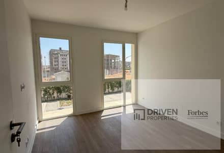 Prime Location Fully Finished Apartment for Sale by Installments in Cairo Gate Compound Emaar Sheikh Zayed