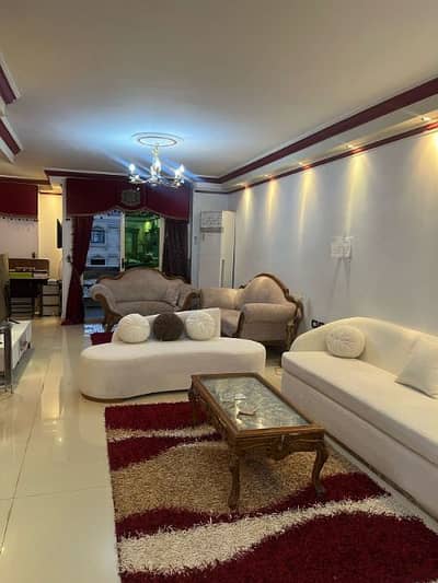 Distinctive furnished apartment for sale in Al-Mostathmer Al-Saghir, Sheikh Zayed. Features an elevator, north-facing orientation, a wonderful open