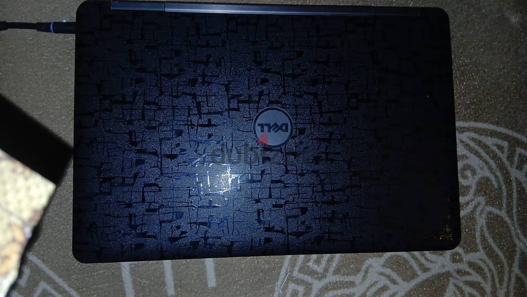 Dell Latitude E5540 1