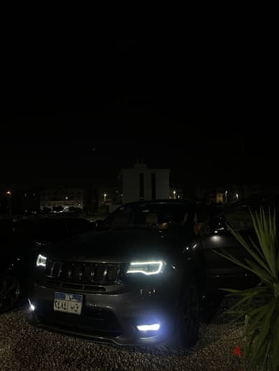 Jeep Grand Cherokee with full srt kit
