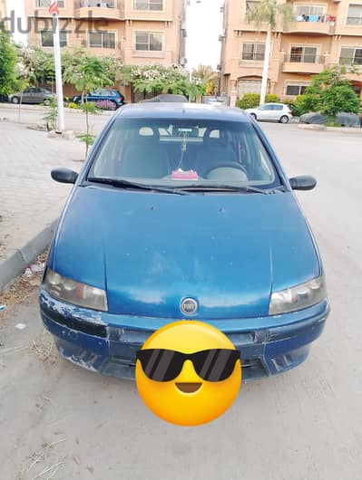فيات بونتو 2000