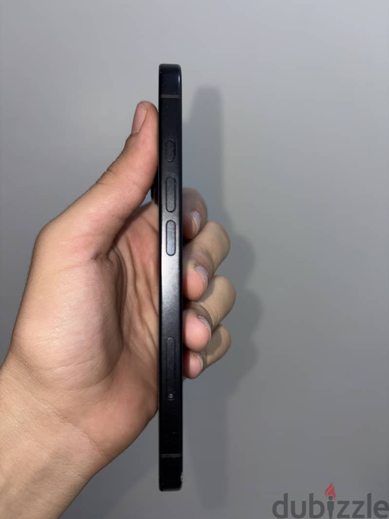 Apple - iPhone 16 2
