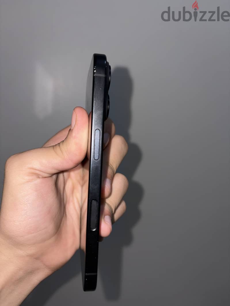 Apple - iPhone 16 4
