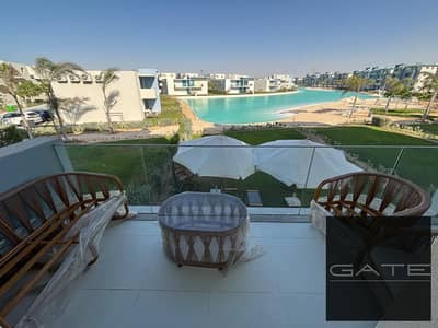 Fully finished chalet for sale, including furniture and appliances, at Fouka Bay – North Coast. Prime location directly on the lagoon – North-facing.