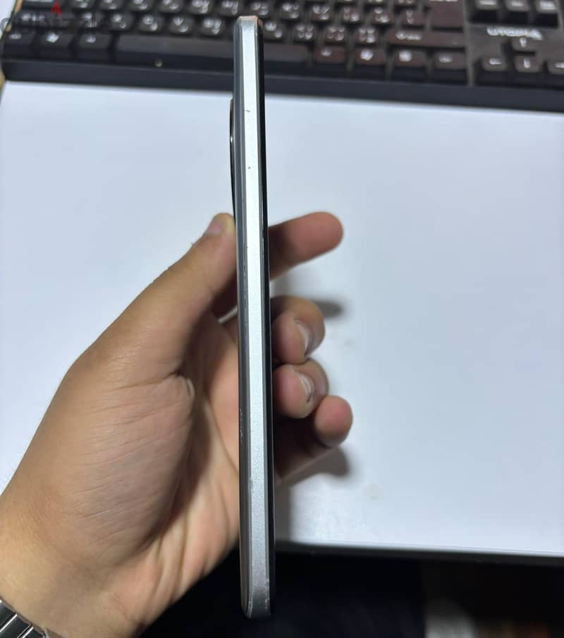 Huawei Nova y91 4