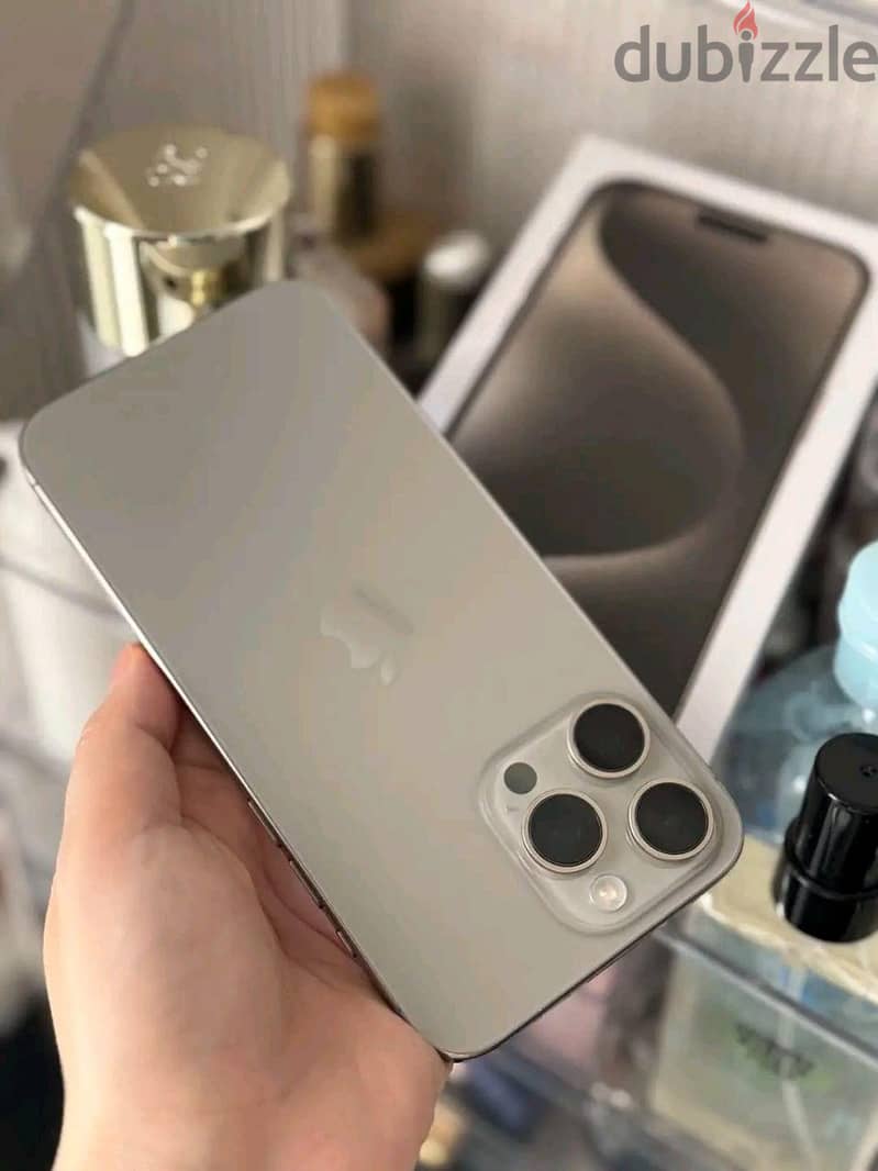 Apple - iPhone 15 Pro Max 1