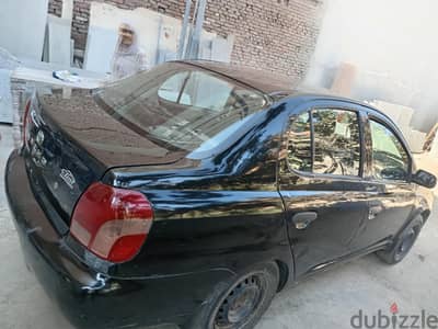 تويوتا إكو 2000
