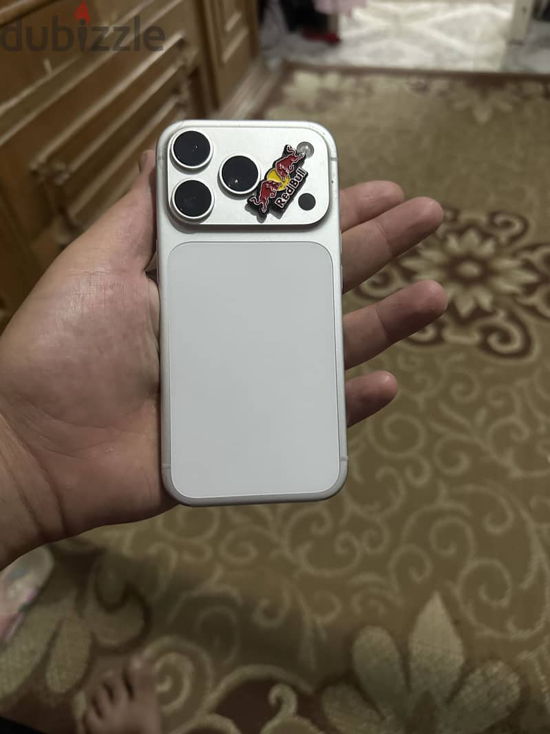 Apple - iPhone 17 Pro 1
